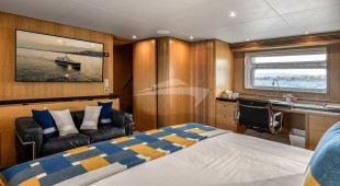 Araok Ii Caribbean, East Mediterranean, West Mediterranean