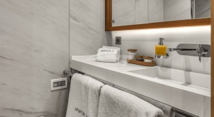 Araok Ii Caribbean, East Mediterranean, West Mediterranean