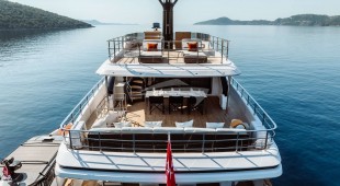 At One East Mediterranean, West Mediterranean