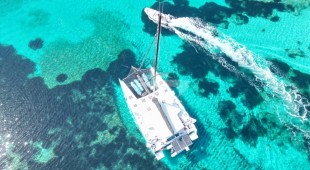 Avel Vaez Caribbean, East Mediterranean