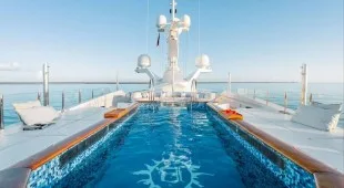 Batello Caribbean, East Mediterranean, West Mediterranean