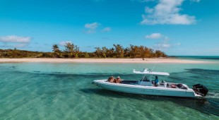 Beachfront Bahamas