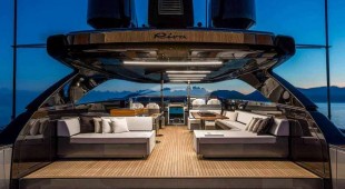 Bella Donna West Mediterranean