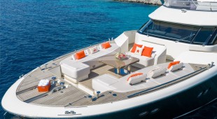 Bella Luna East Mediterranean