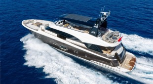 Bella Luna East Mediterranean