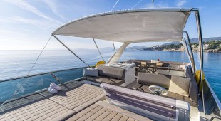 Blue M West Mediterranean