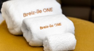 Neow West Mediterranean