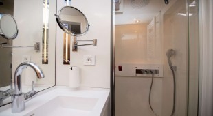 Bubbles (cnb 76) Croatia