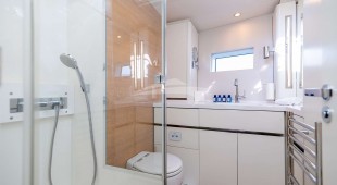 Bubbles East Mediterranean