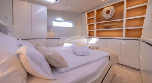 Bubbles East Mediterranean