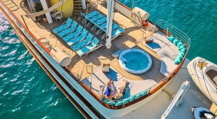 Casablanca Croatia, Adriatic Sea