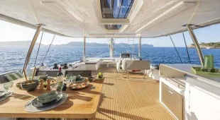 Catwalk I East Mediterranean
