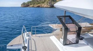 Catwalk I East Mediterranean