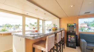 Chanson Caribbean, East Coast United States