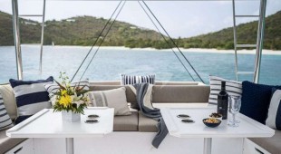 Chillin' Hut Caribbean