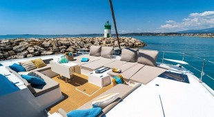 Chillin' Hut Caribbean