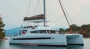 Chillin' Hut Caribbean