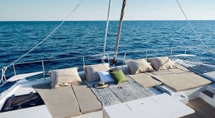 Chillin' Hut Caribbean