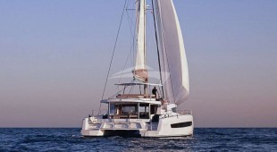 Chillin' Hut Caribbean