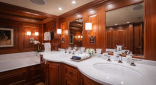 Crossed Sabre Bahamas