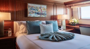 Crossed Sabre Bahamas