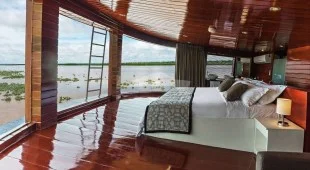 Crucero Amazonas West Coast South America