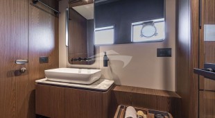 Daeni East Mediterranean