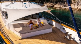 Dalmatino East Mediterranean