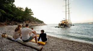 Dalmatino East Mediterranean