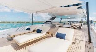 Daybreak Caribbean, West Mediterranean
