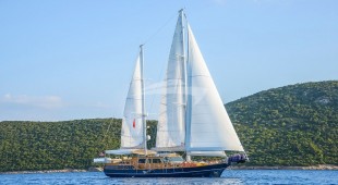 Dea Del Mare East Mediterranean