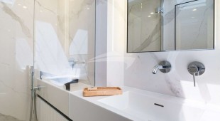 Dessus East Mediterranean