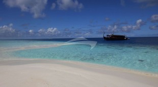 Dhoni Stella 2 Indian Ocean