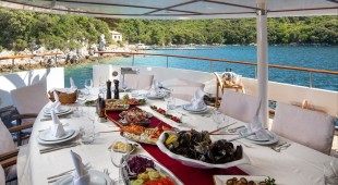 Donna Del Mare East Mediterranean, West Mediterranean