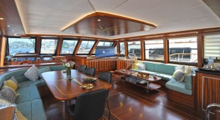 Dragon Fly East Mediterranean