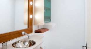 Dream 60 -littre & Tauceti East Mediterranean, West Mediterranean