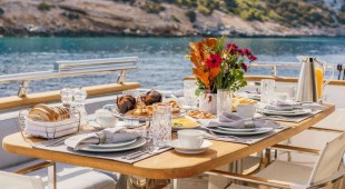 El Pecado East Mediterranean