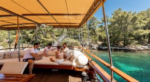 Eleganza East Mediterranean