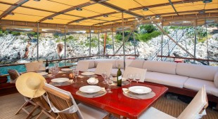 Eleganza East Mediterranean