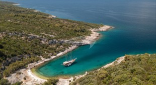 Eleganza East Mediterranean