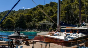 Eleganza East Mediterranean