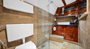 Eleganza East Mediterranean