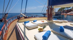 Eleganza East Mediterranean