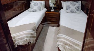 Elton Ii Caribbean, West Mediterranean, East Coast United States