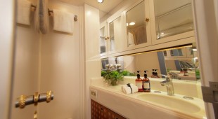 Yquem East Mediterranean, West Mediterranean