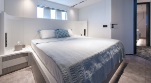 Ferro 77 East Mediterranean