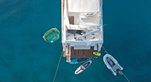 Flow East Mediterranean, West Mediterranean