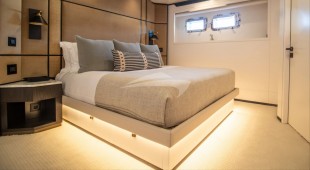 Fox Caribbean, East Mediterranean, West Mediterranean