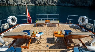 Genevieve East Mediterranean, West Mediterranean