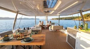 Grace 60 Caribbean